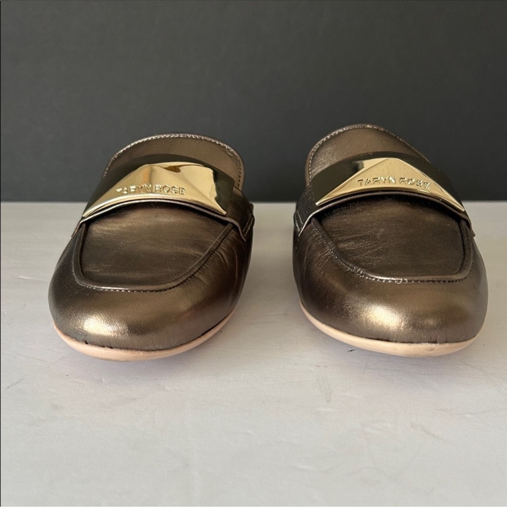 Taryn Rose metallic bronze leather slip-on mules with gold-tone hardware - Picture 3 of 11